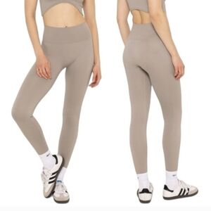 SET Active Sculpflex Sand Ribbed High-Rise Leggings Taupe Neutral Womens S